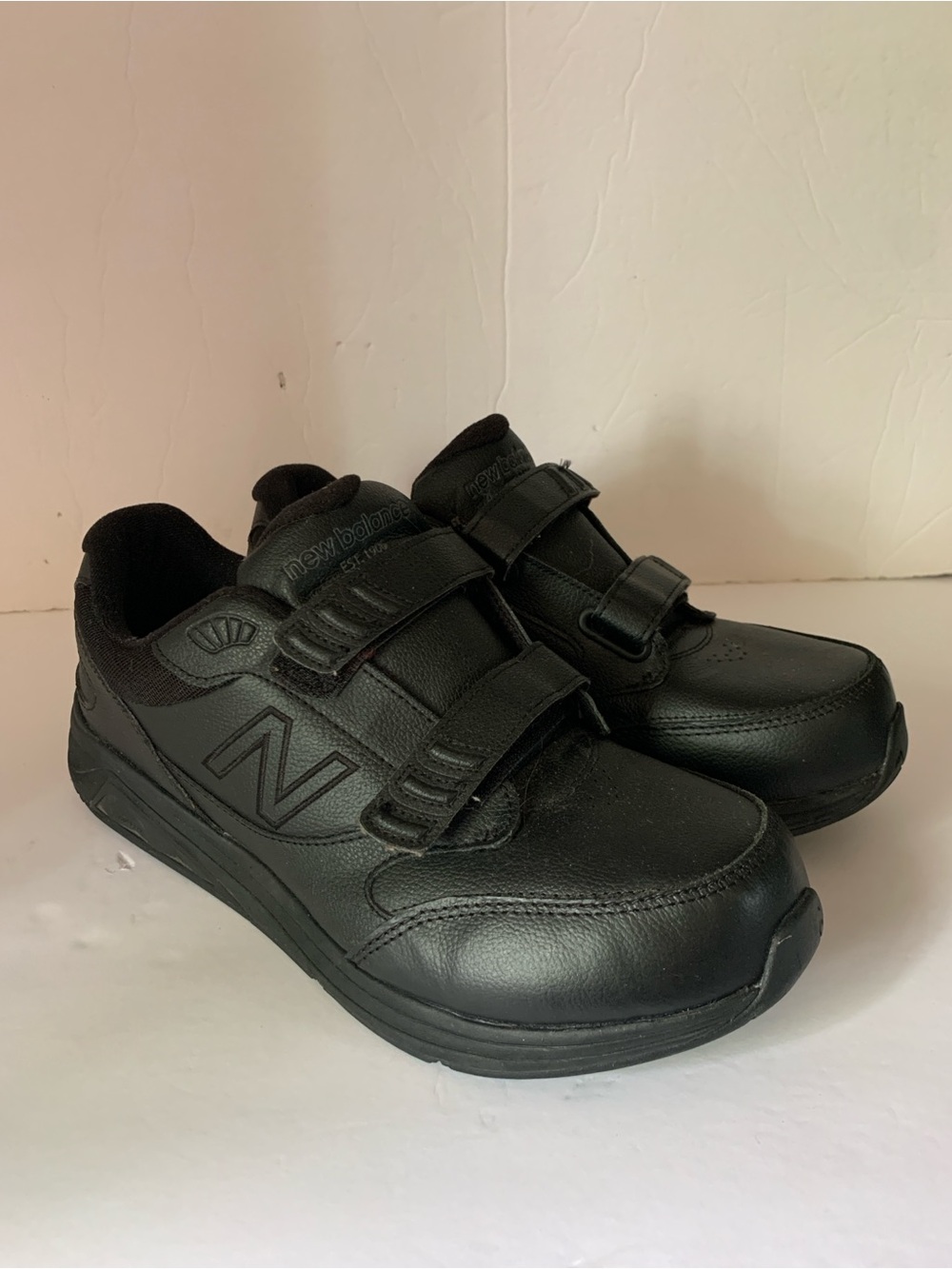 New Balance 928v3 Black Walking Shoes Hook Loop Velcro Comfort Shoes No Insoles